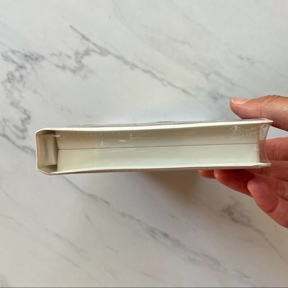 Walt Disney Masterpiece Collection Lady & Tramp Vhs Tape Clamshell Vintage Nwt - Picture 7 of 10